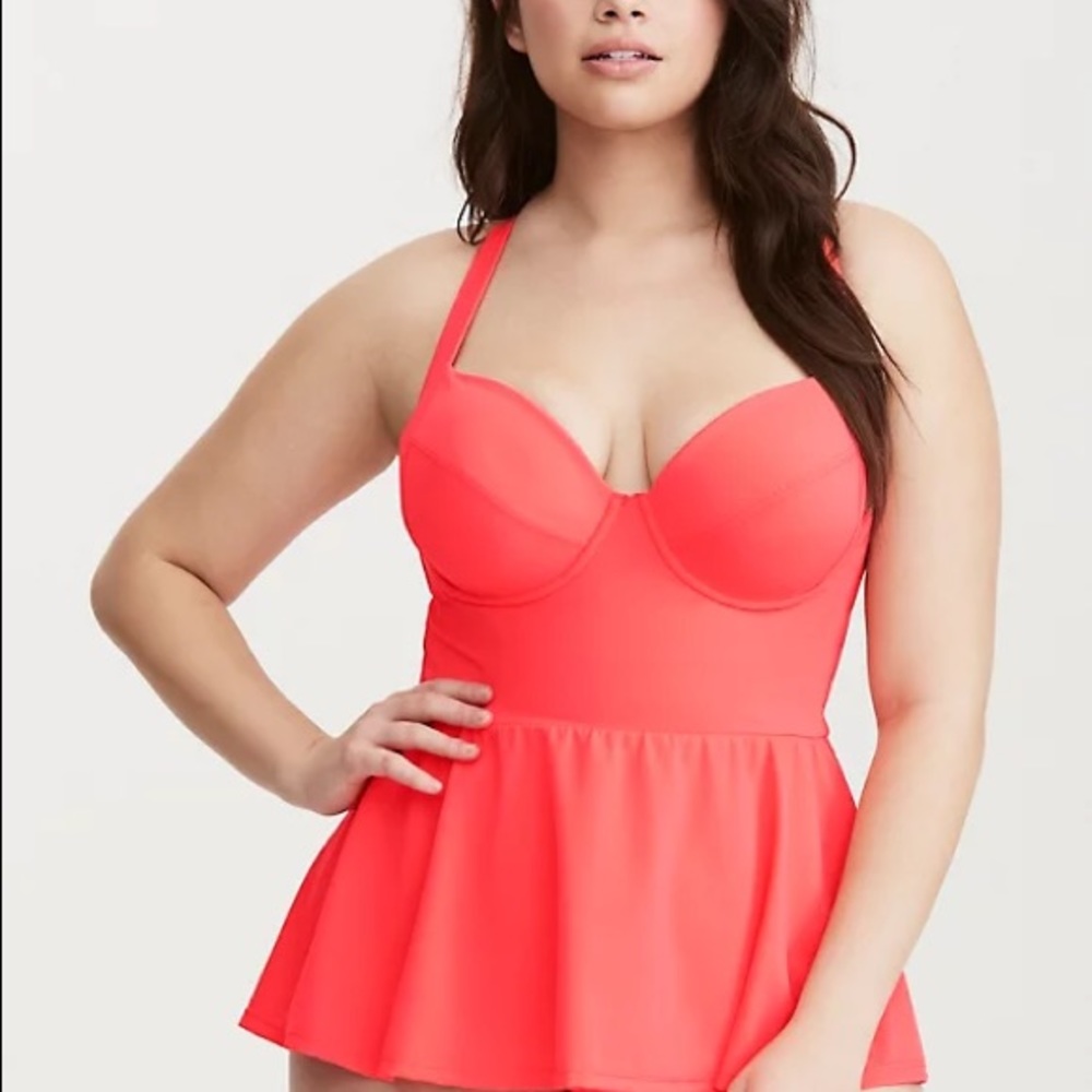 Coral Torrid one-piece swimsuit 00 EUC